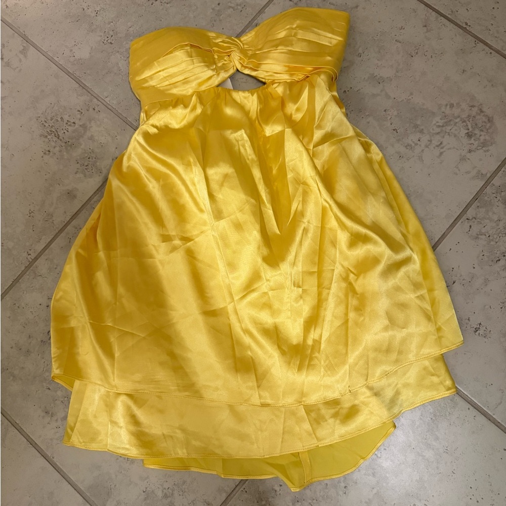 Yellow women’s satin strapless (optional) mini Dress NWT